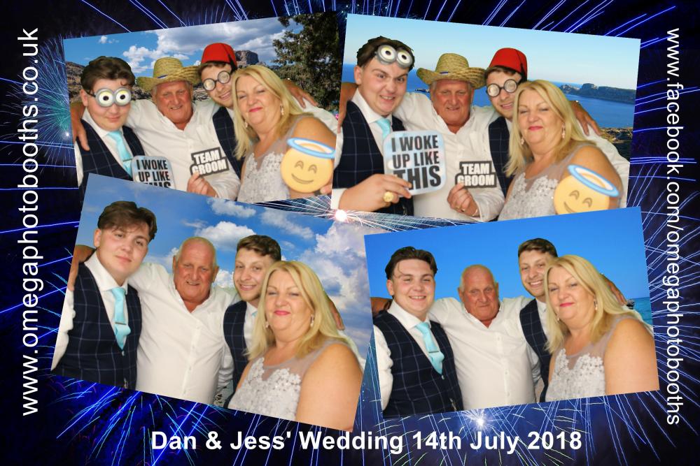 Dan & Jess' wedding | View more photos from the event at gallery.omegaphotobooths.co.uk/u/Omega-Photobooths/Dan-Jess-wedding